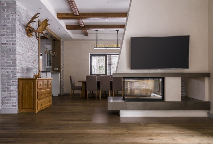 diagonale scheidingswand in het interieur van de keuken-woonkamer