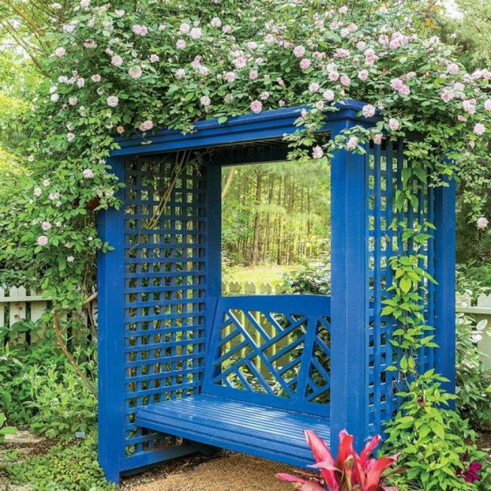 ondersteuning voor planten in de tuin