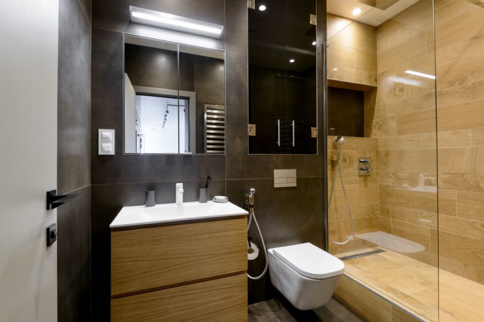 douche met tegels met houtlook in het badkamerinterieur