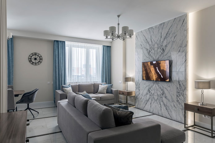 marmeren tegels op de muur