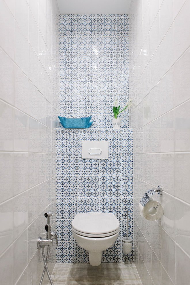 interieur van een toilet in een Chroesjtsjovisch appartement
