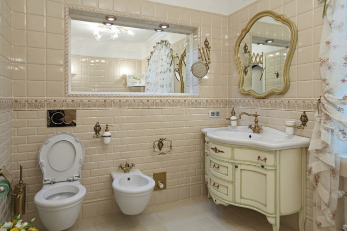 tegels in het interieur van de badkamer in shabby chic stijl