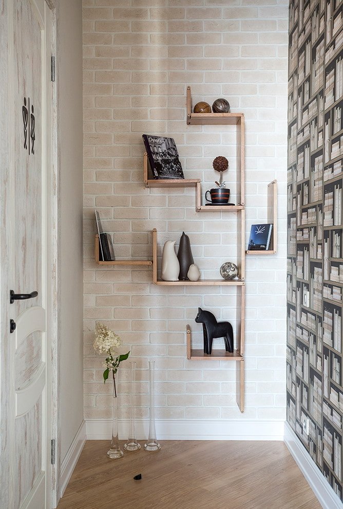 wandplanken in het interieur van de gang