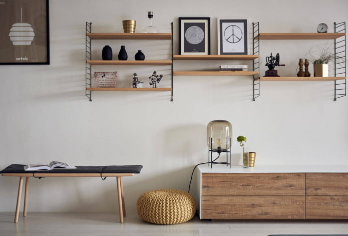 wandplanken in het interieur in Scandinavische stijl