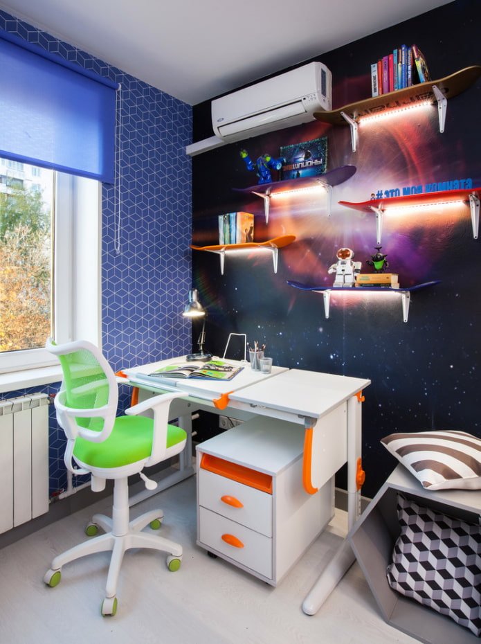 plankenontwerp in het interieur van een kinderkamer