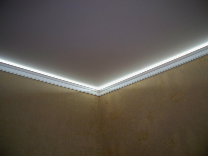 plafondlijsten met verlichting