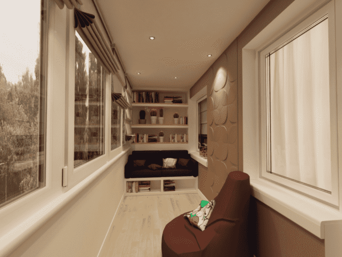 enkele niveau plafondconstructie op de loggia