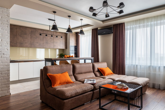 plafondzonering in het interieur van de keuken-woonkamer