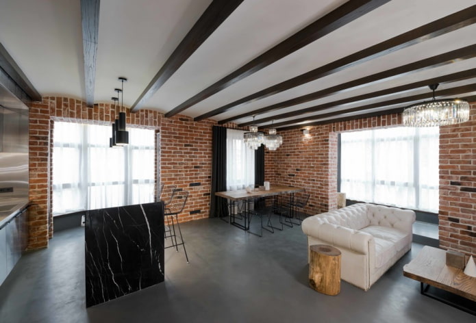 wit plafond met balken