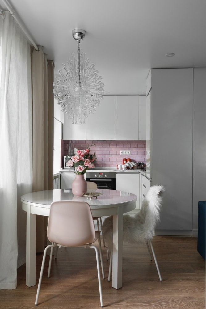 Gerenoveerde keuken-woonkamer