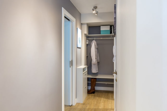 open kast in de gang