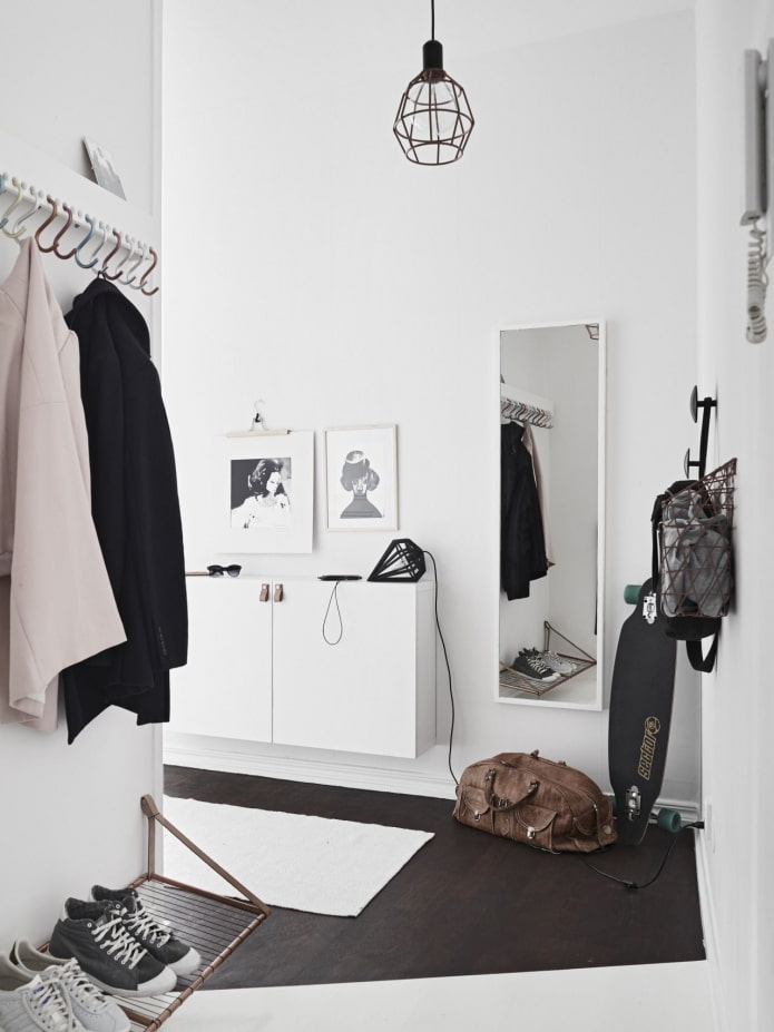 Scandinavisch interieurontwerp voor een gang
