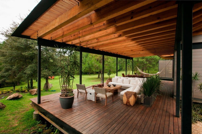 rustplek op de veranda