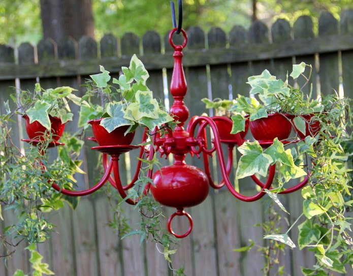 Kroonluchter met planten