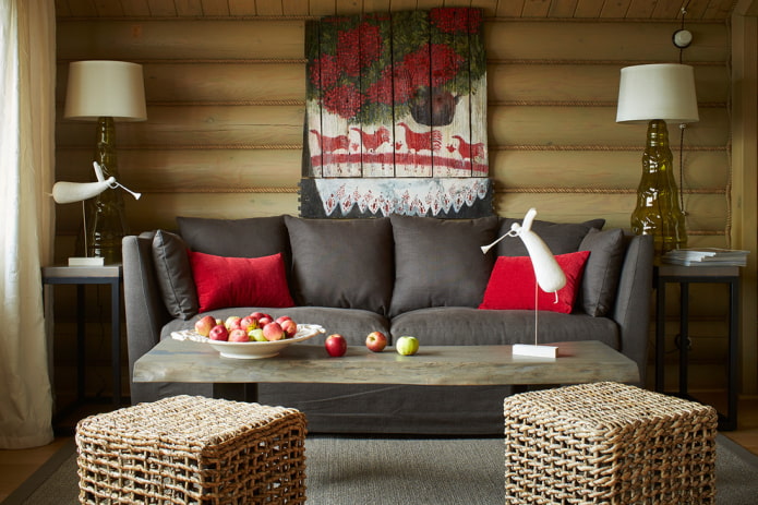 rieten poefs in het interieur van de woonkamer