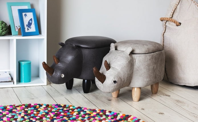 ovale poefs in het interieur van de kinderkamer