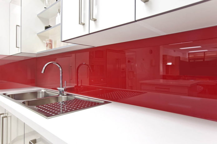 glas rood schort