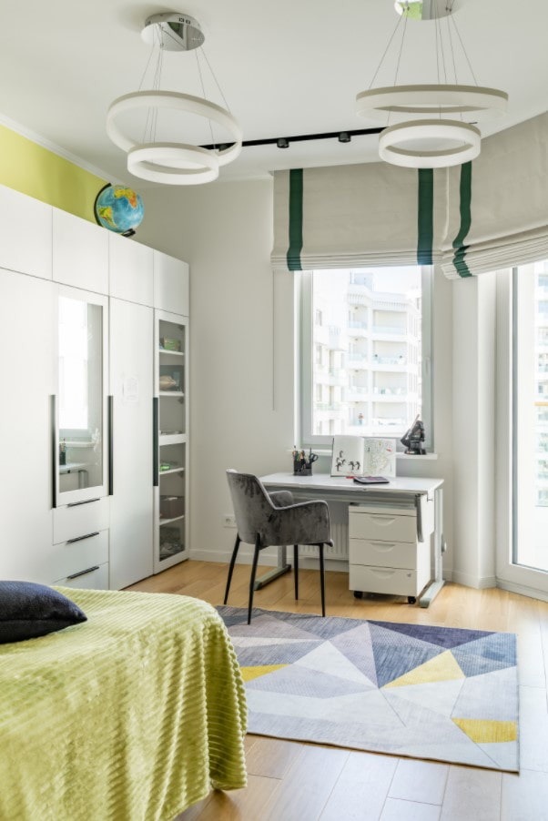 groeiend bureau in het interieur