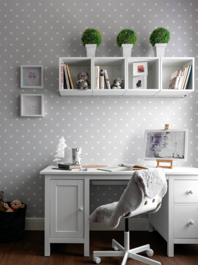 lichte kinderkamer voor een schoolkind