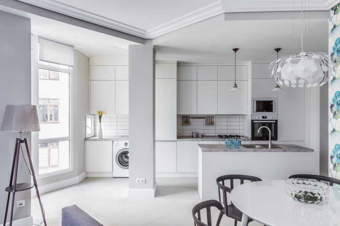 keuken met een kolom