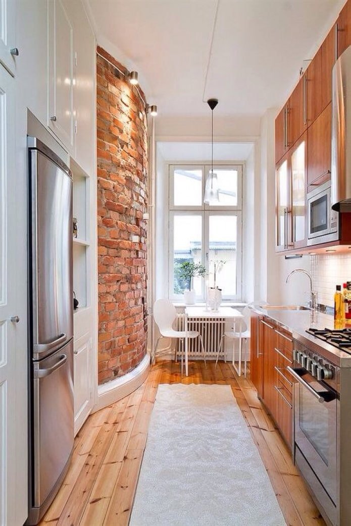 bakstenen muur in het interieur