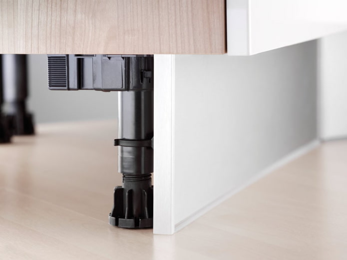 hoogte van de keukenplint