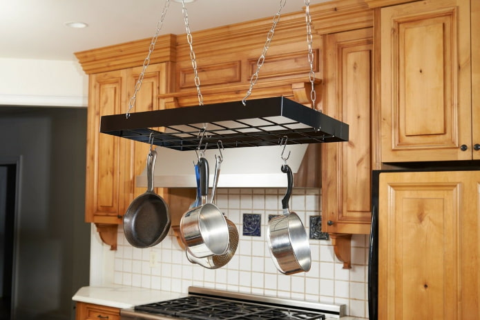 hangstang voor de keuken