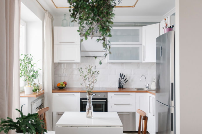 ontwerp en decoratie van een appartement in een Chroesjtsjovka