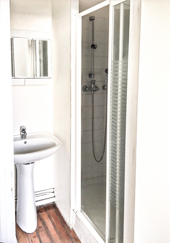 Badkamer v??r de renovatie