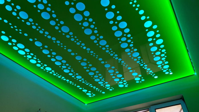geperforeerd canvas met verlichting door uitsparingen