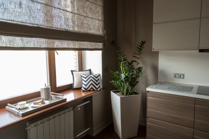 linnen Romeinse gordijnen in de keuken