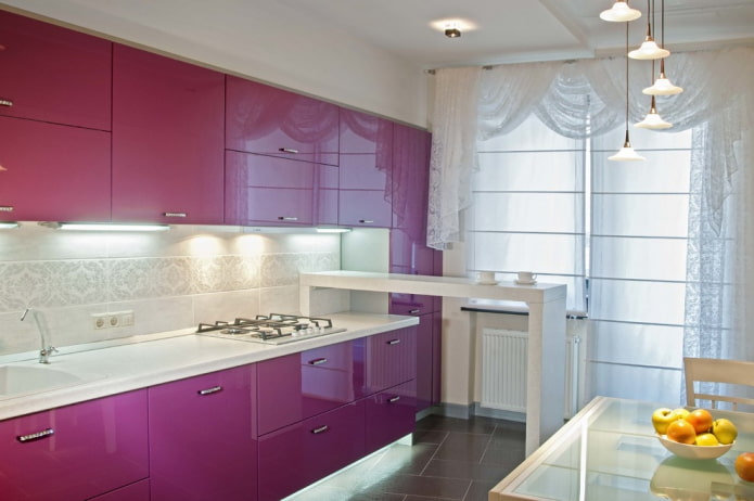 Vouwgordijnen en gordijnen in de keuken
