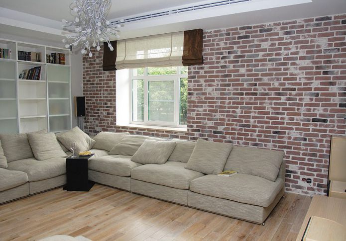 raamdecoratie met vouwgordijnen