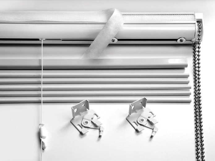 Rode Romeinse gordijnroede