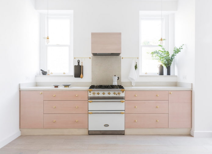 keukeninterieur in roze tinten