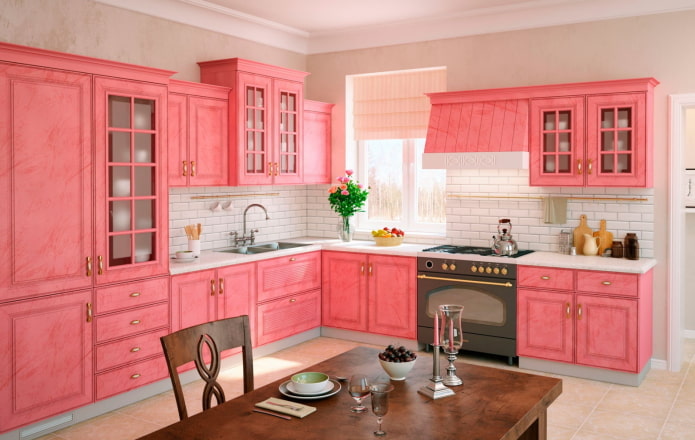 roze keukeninterieur in Proven?aalse stijl