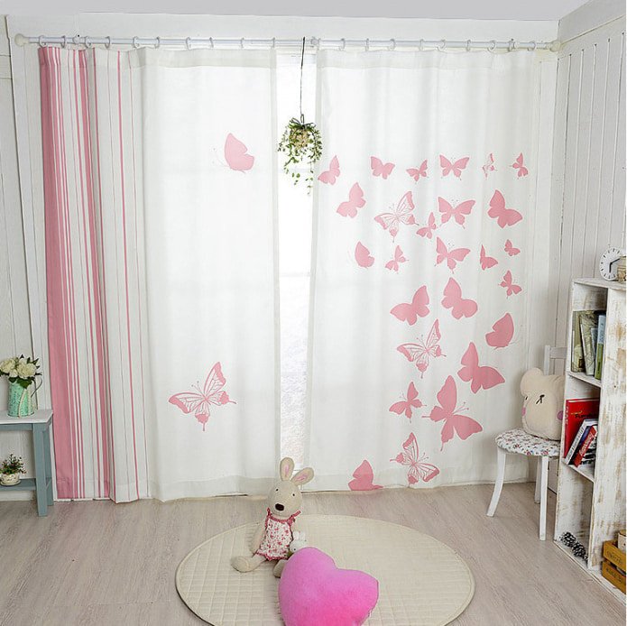 vlinders op gordijnen