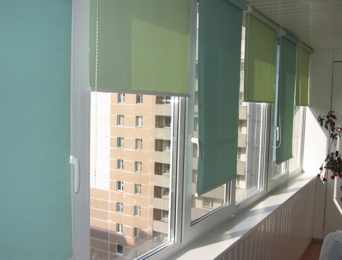 plafondrolgordijnen voor loggia's
