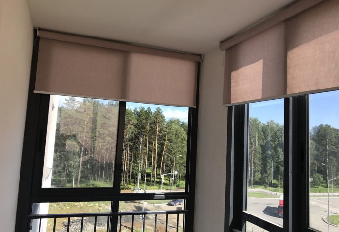 plafondrolgordijnen voor loggia's