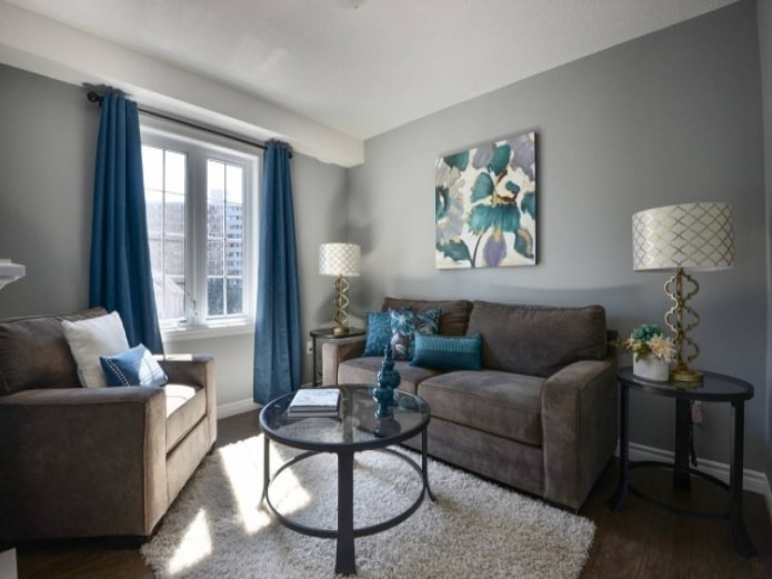 Grijs in combinatie met blauw in het interieur