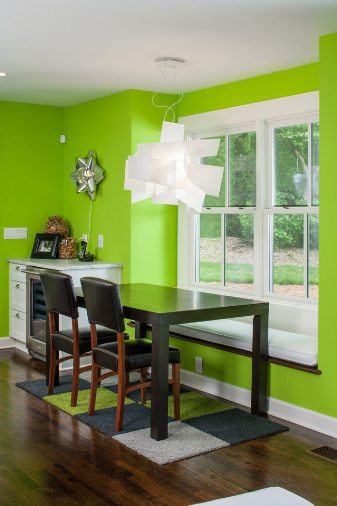 saladegroene muren