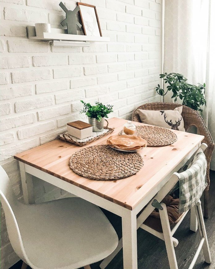 Inga aan de binnenkant geschilderd