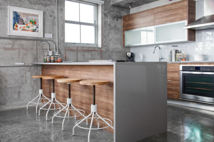 grijs interieur in loftstijl