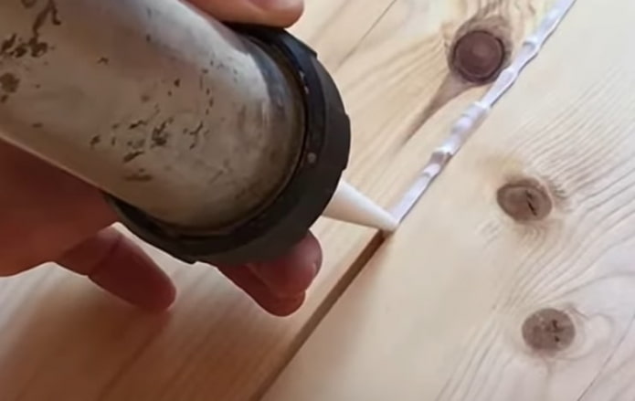 aanbrengen van de kit