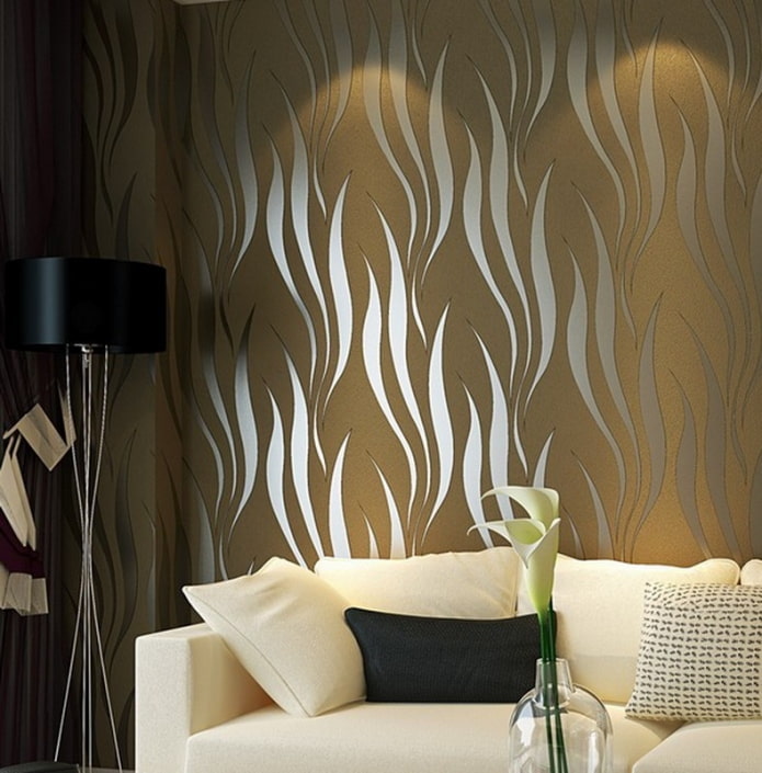 zijden behang in de woonkamer