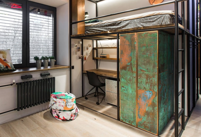 kast in het interieur van een kinderkamer in loftstijl