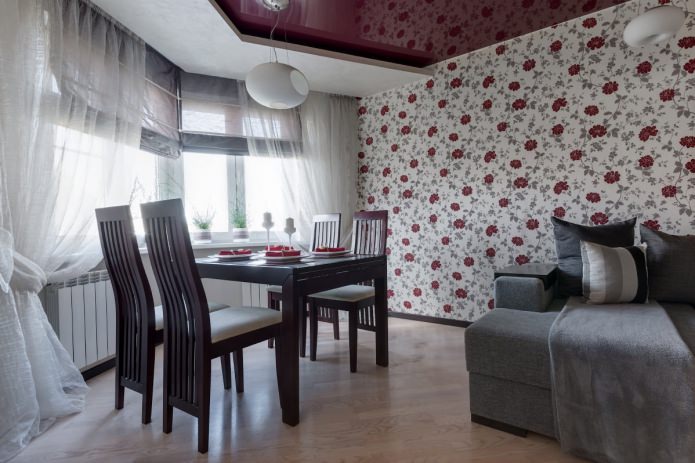 Gordijnen in de erker voor de woonkamer