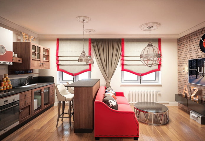 combinatie van gordijnen van verschillende lengtes in het interieur
