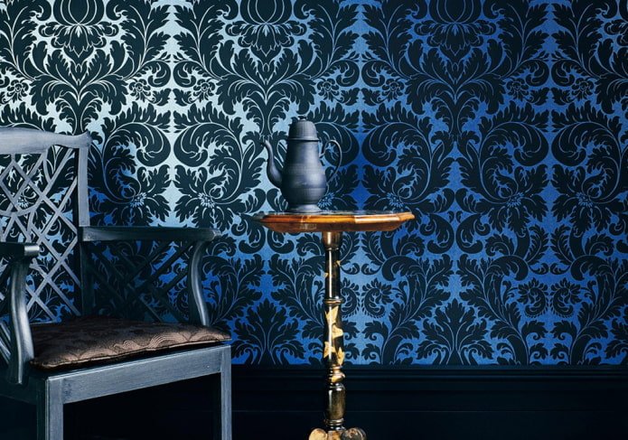 zwart-blauw behang