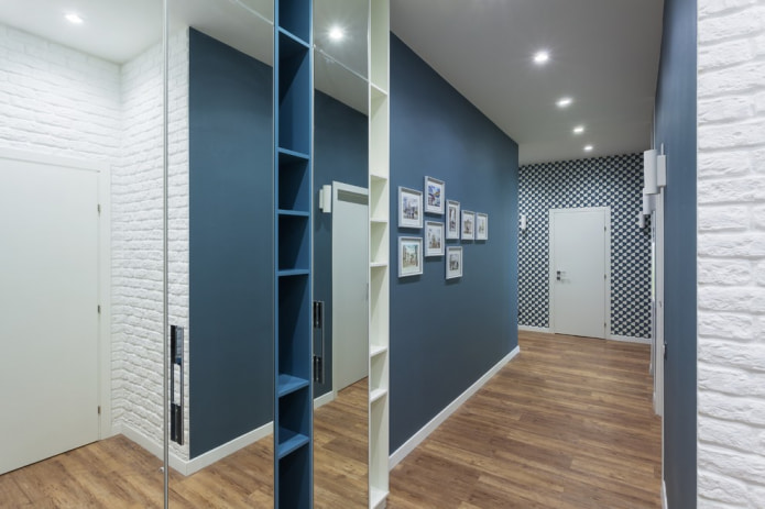 moderne hal in wit en blauw